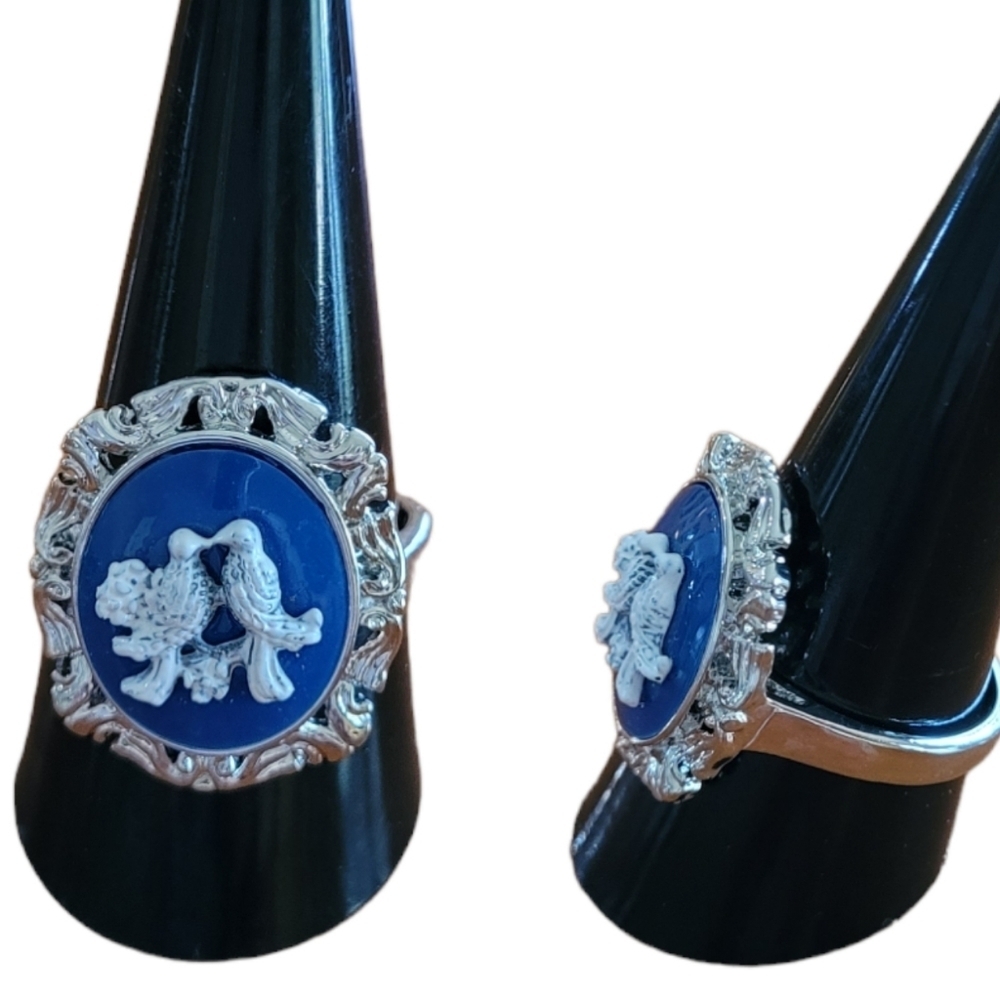 Vintage Blue Cameo Love Birds Statement Ring Silver Tone Filigree Oval Size 9